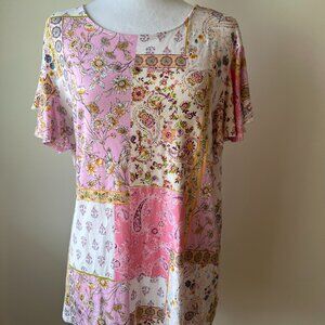 Counterparts XL Women's Floral Tee, Flare Sleeves,  scoop neck Cosmo Patchwork
